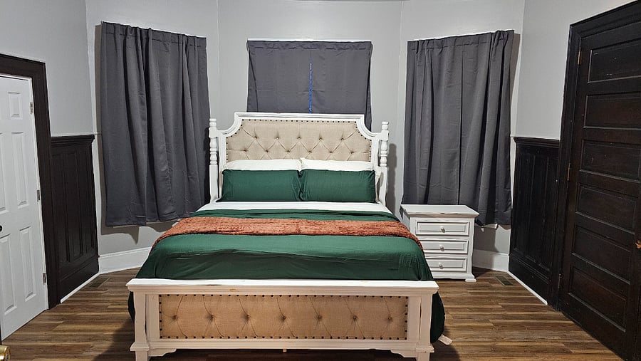 Furnished Finder property 1031972_1 photo 1