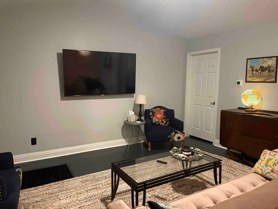 Smart TV in which you can log into all your streaming providers. WIFI included in price.