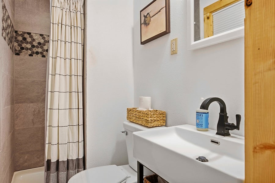 Furnished Finder property 1032058_1 photo 7
