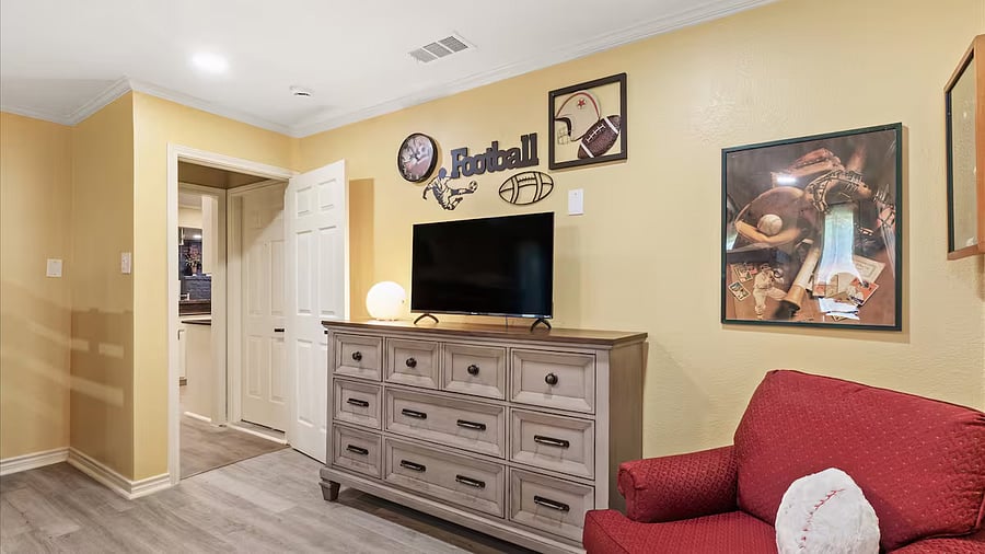 Furnished Finder property 1032077_1 photo 23