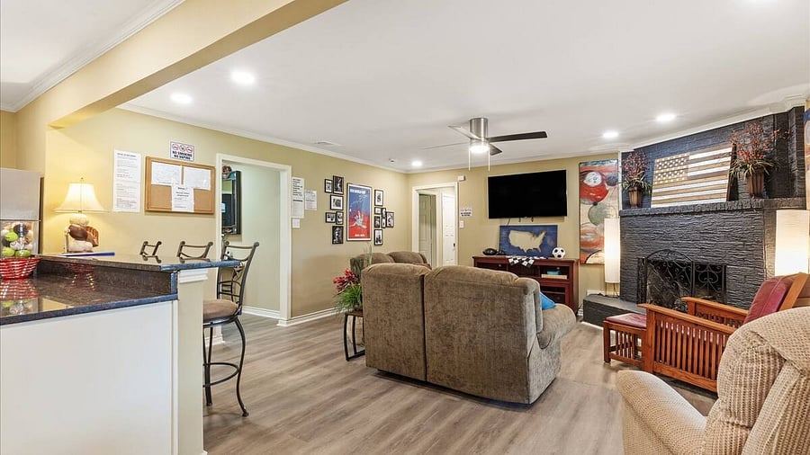 Furnished Finder property 1032077_1 photo 5