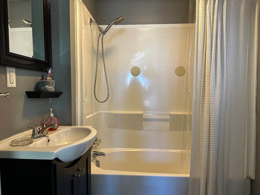 Bathroom 2