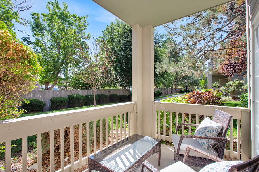Outdoor deck