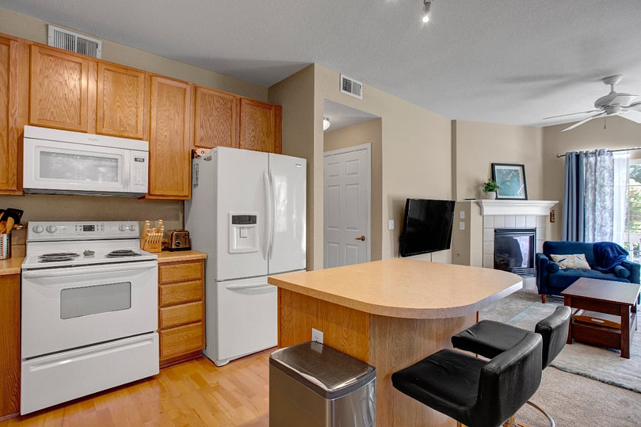 Kitchen with island