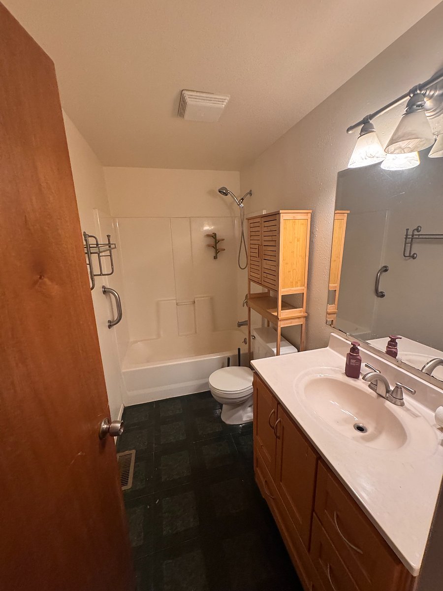 Furnished Finder property 1032111_1 photo 5