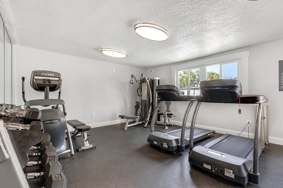 Furnished Finder property 1032134_11 photo 35