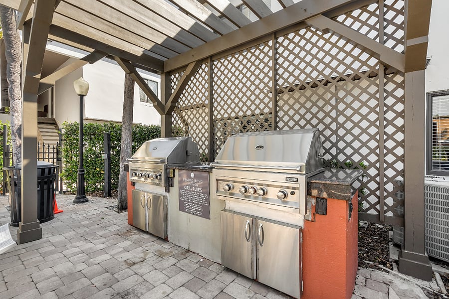 Furnished Finder property 1032134_11 photo 36