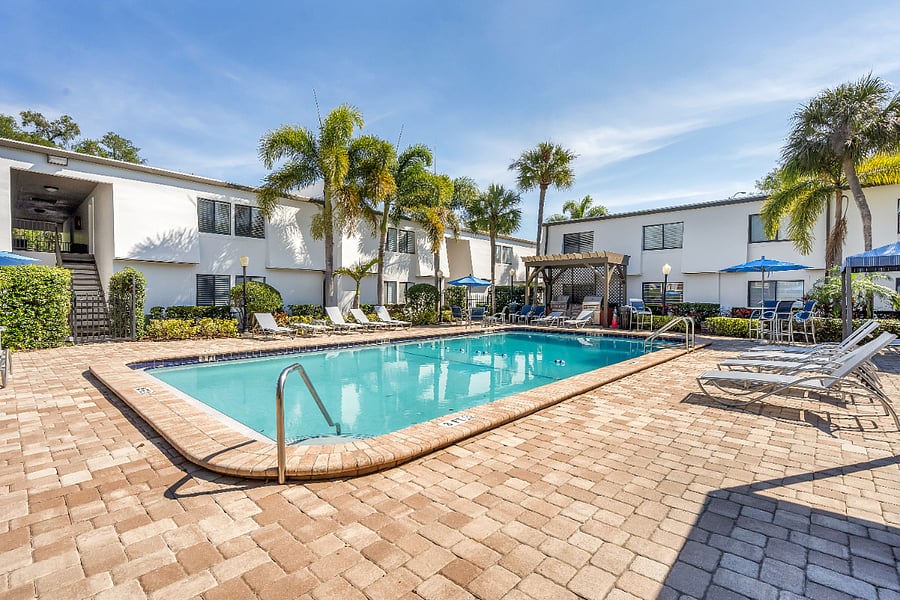 Furnished Finder property 1032134_11 photo 38