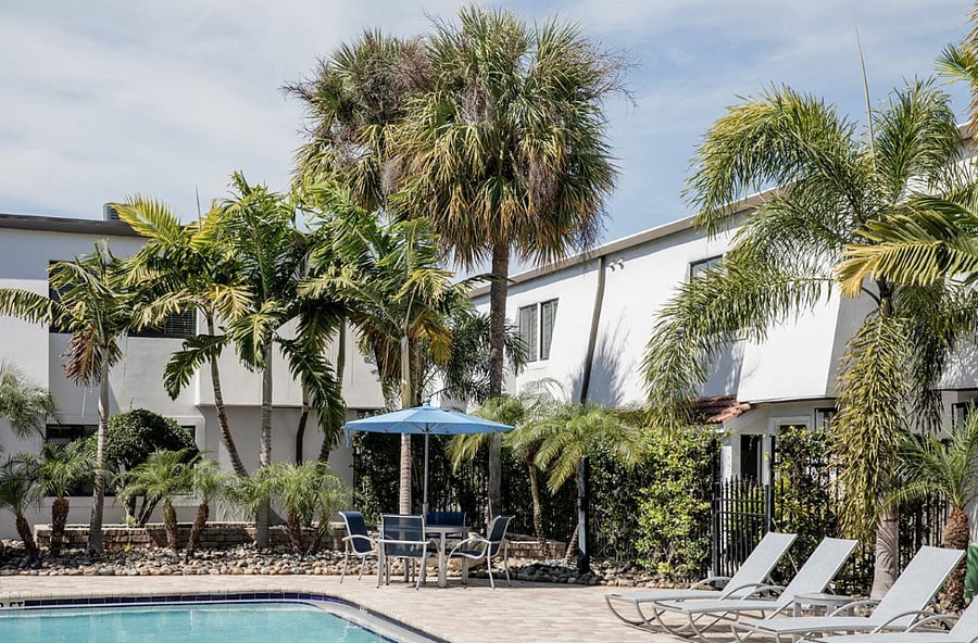 Furnished Finder property 1032134_11 photo 40