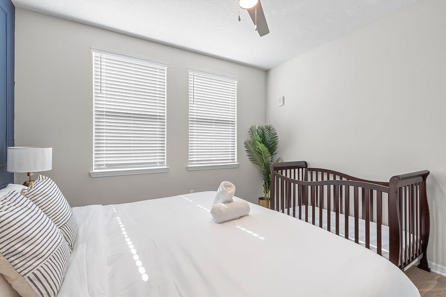 Furnished Finder property 1032135_6 photo 21
