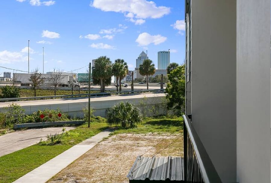 Furnished Finder property 1032137_1 photo 37