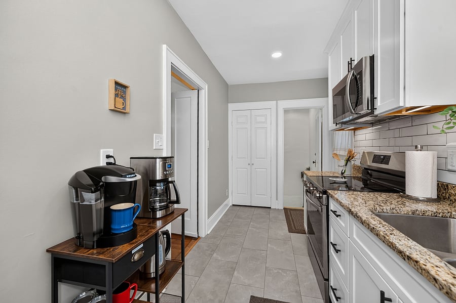 Furnished Finder property 1032145_1 photo 12