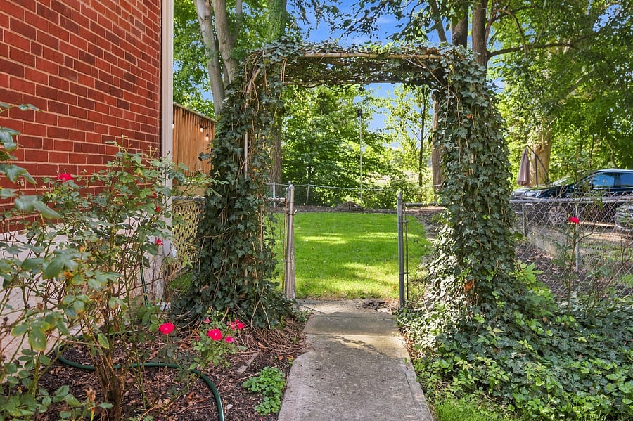Furnished Finder property 1032145_1 photo 27