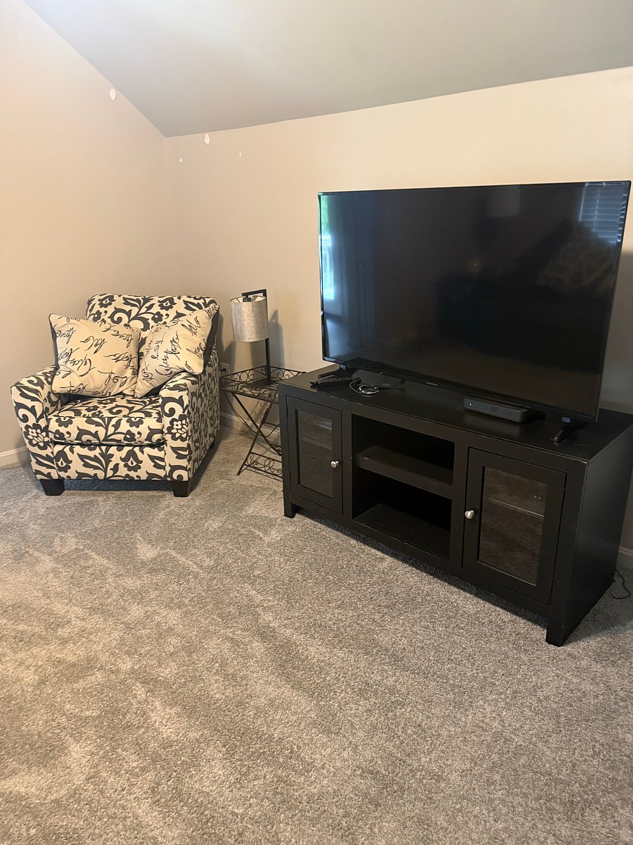 Furnished Finder property 1032148_1 photo 4