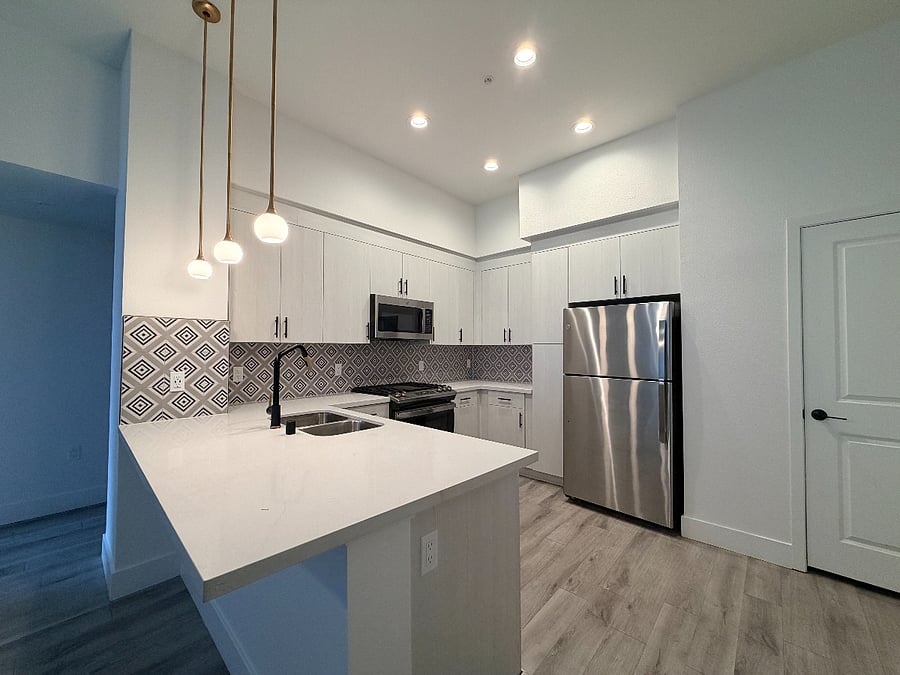 Furnished Finder property 1032163_1 photo 1