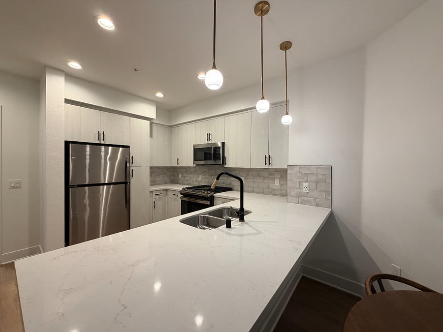 Furnished Finder property 1032163_6 photo 6