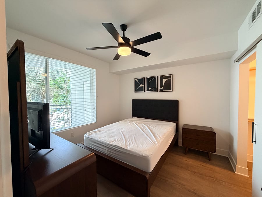 Furnished Finder property 1032163_6 photo 8