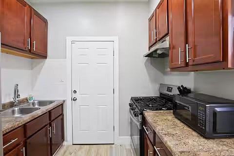 Furnished Finder property 1032187_1 photo 8