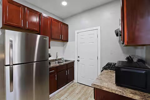 Furnished Finder property 1032187_1 photo 11