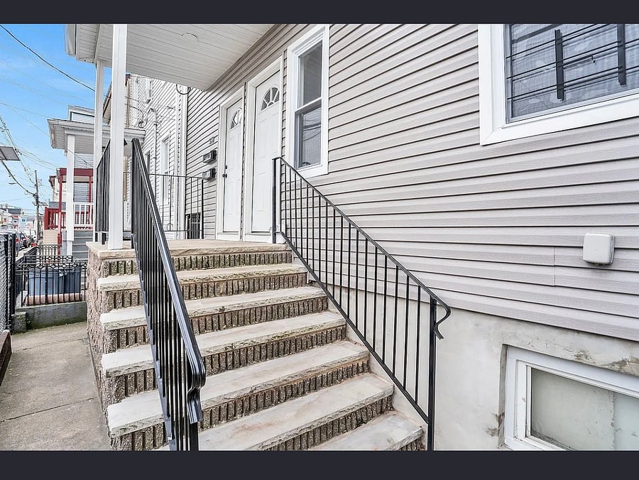 Furnished Finder property 1032198_1 photo 13