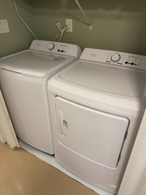 Full sized washer and dryer