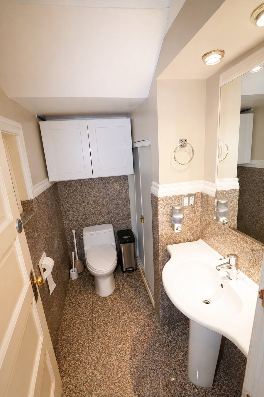 Furnished Finder property 1032246_1 photo 14