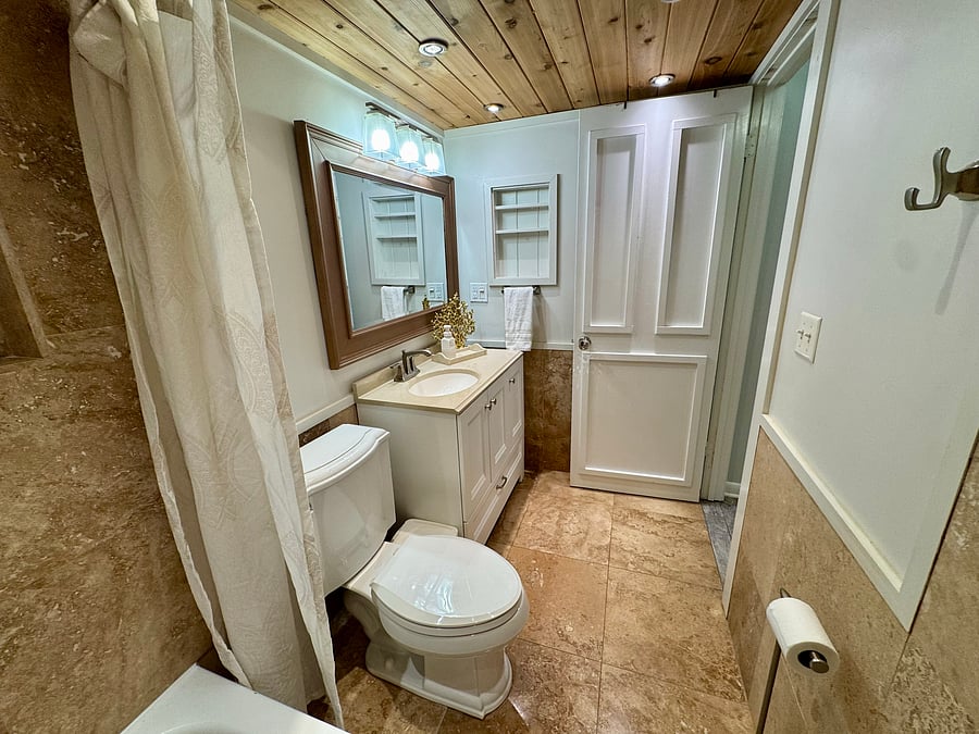 Furnished Finder property 1032252_1 photo 12