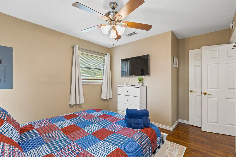 Furnished Finder property 1032260_1 photo 6
