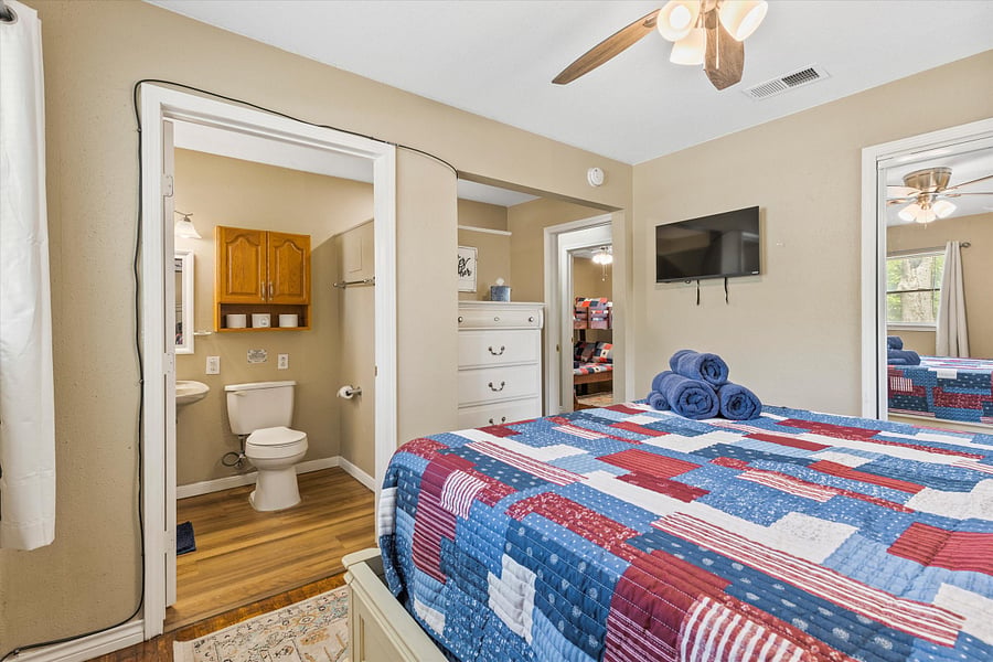 Furnished Finder property 1032260_1 photo 12