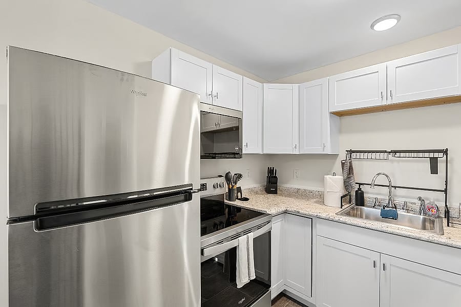 Furnished Finder property 1032262_1 photo 3