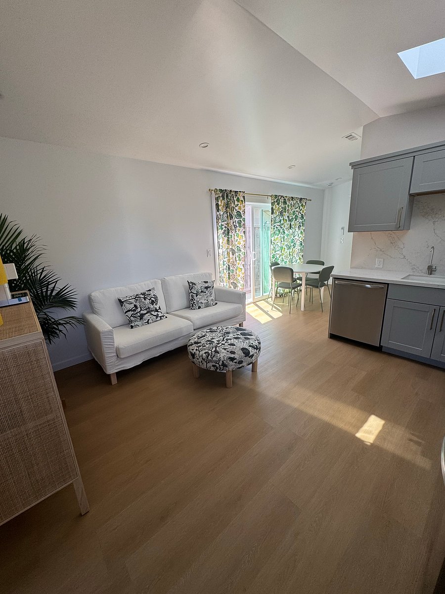 Furnished Finder property 1032270_1 photo 3