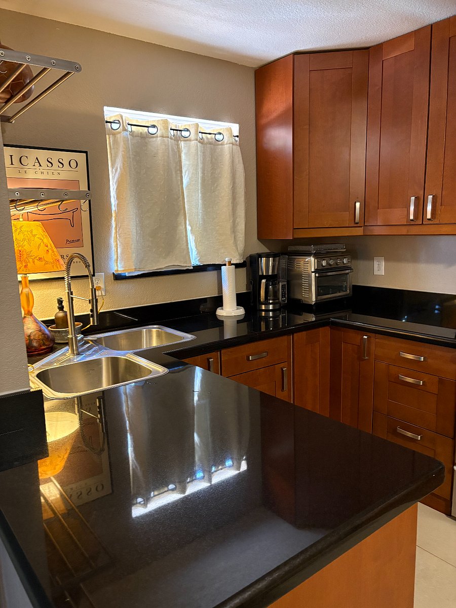 Furnished Finder property 1032310_1 photo 13