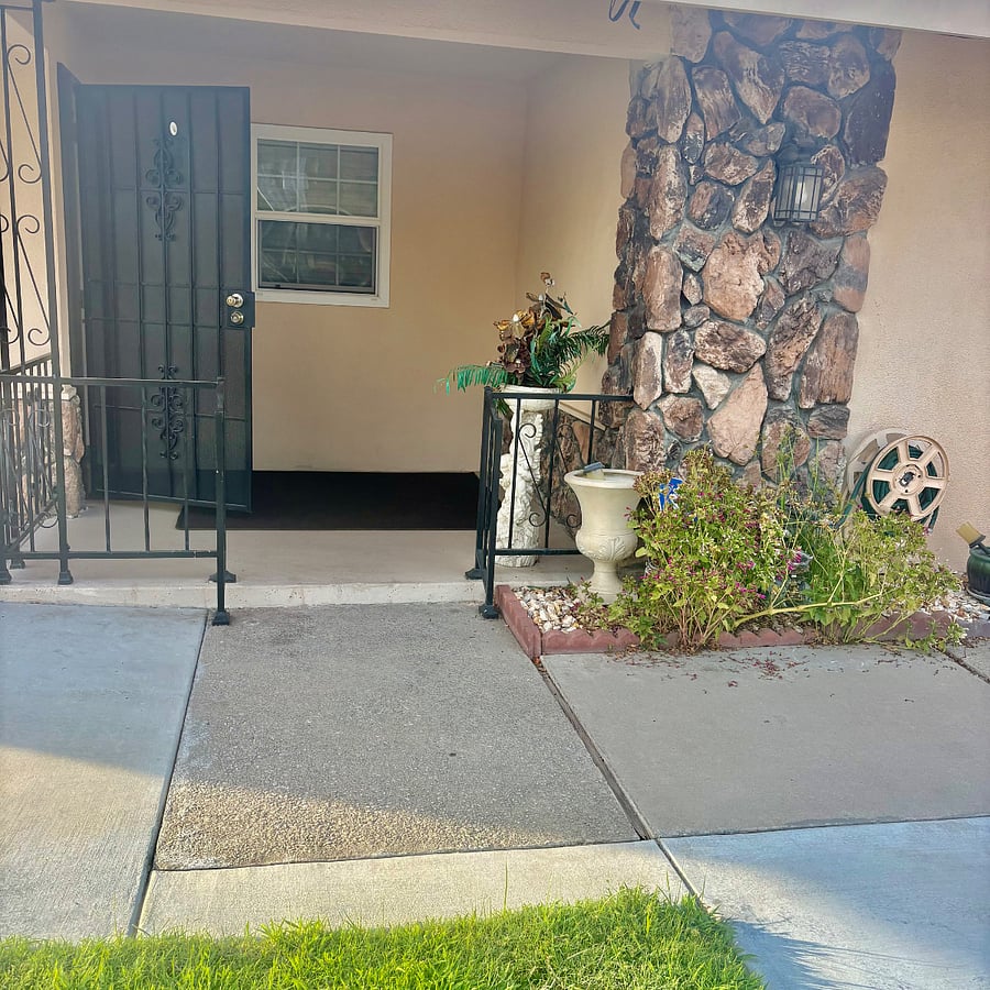 Furnished Finder property 1032324_1 photo 15