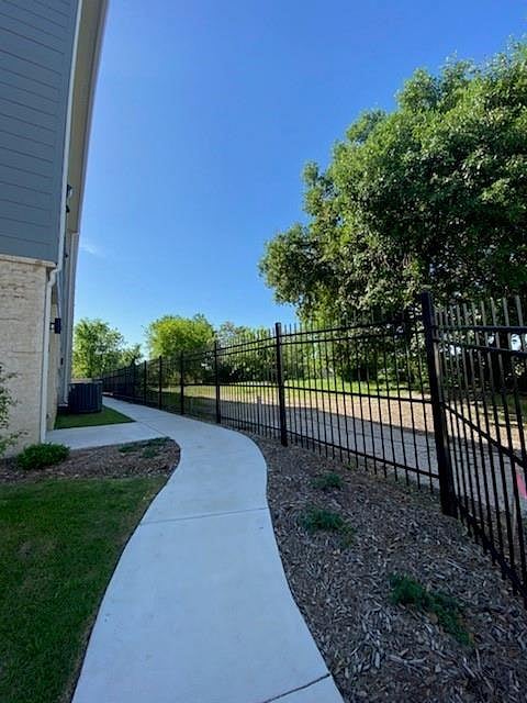 Furnished Finder property 1032333_1 photo 3