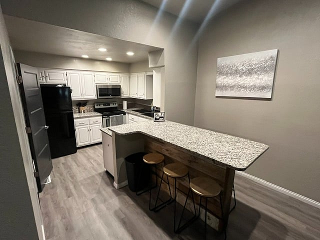 Furnished Finder property 1032335_1 photo 4