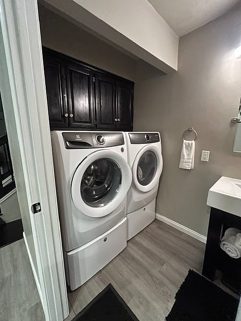 Furnished Finder property 1032335_1 photo 11