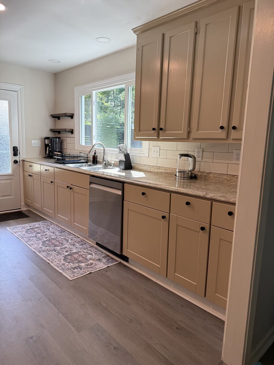 Furnished Finder property 1032346_1 photo 12