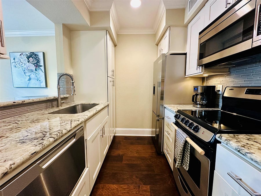 Furnished Finder property 1032374_1 photo 5