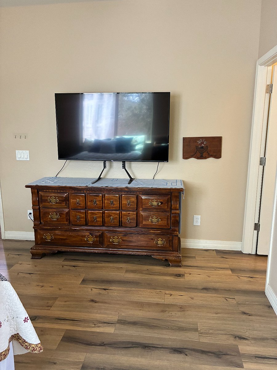 Furnished Finder property 1032379_1 photo 4