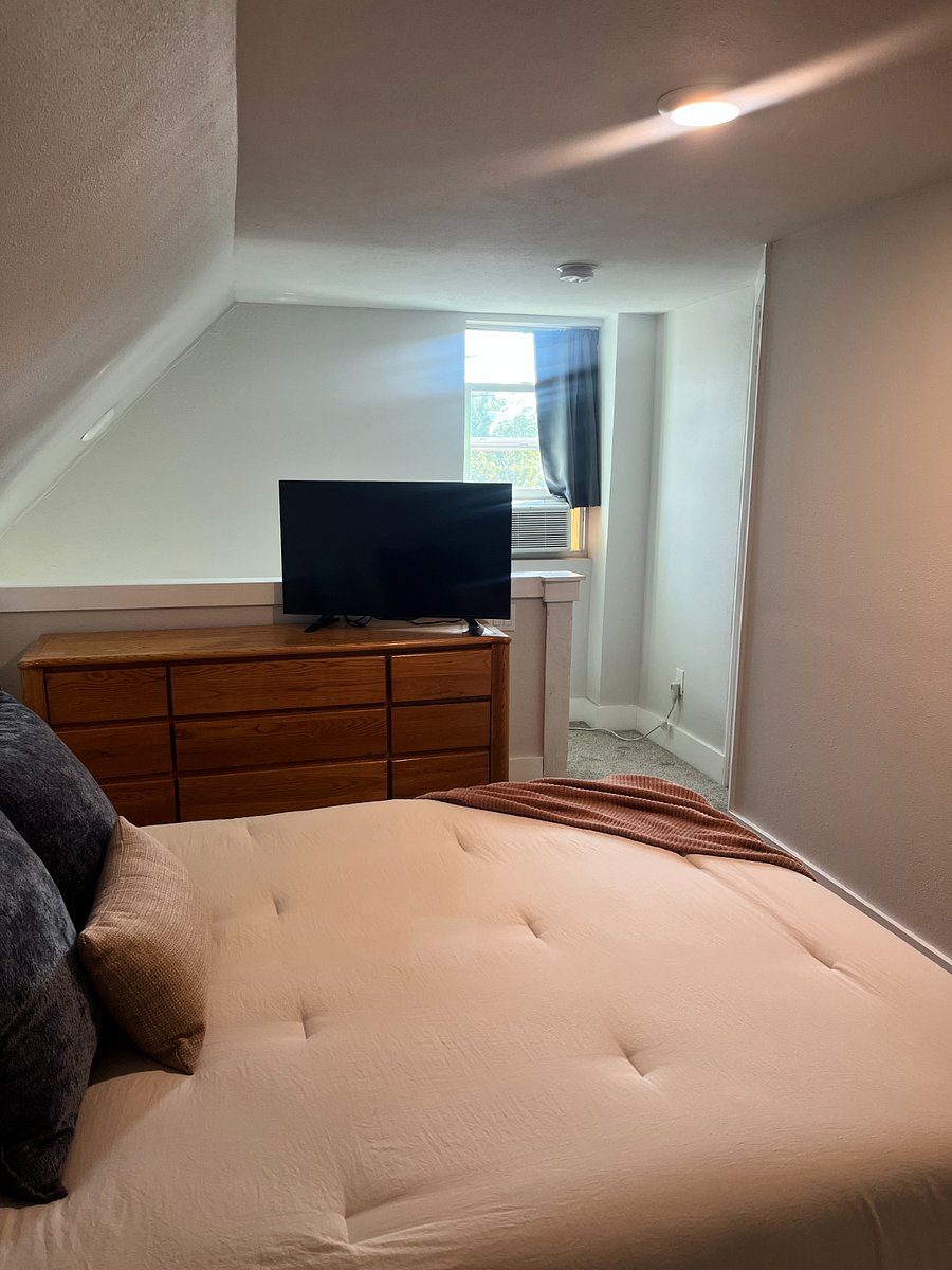 Furnished Finder property 1032385_1 photo 4