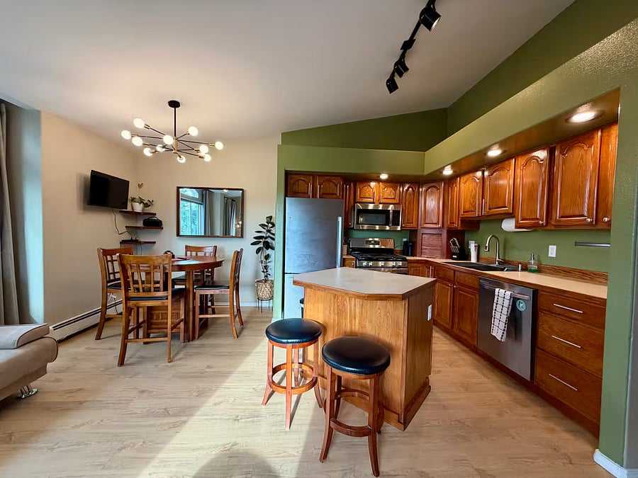 Furnished Finder property 1032389_1 photo 1