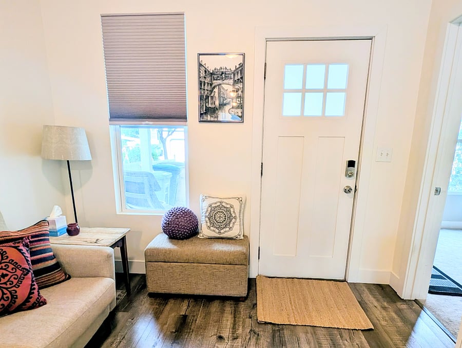 Furnished Finder property 1032400_1 photo 3