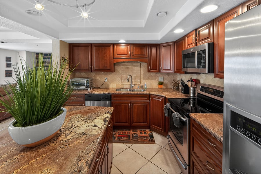Kitchen / Stainless Steel Appliances
