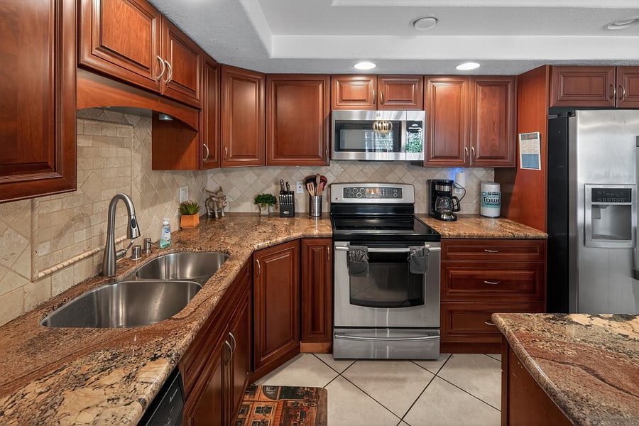 Kitchen / Stainless Steel Appliances