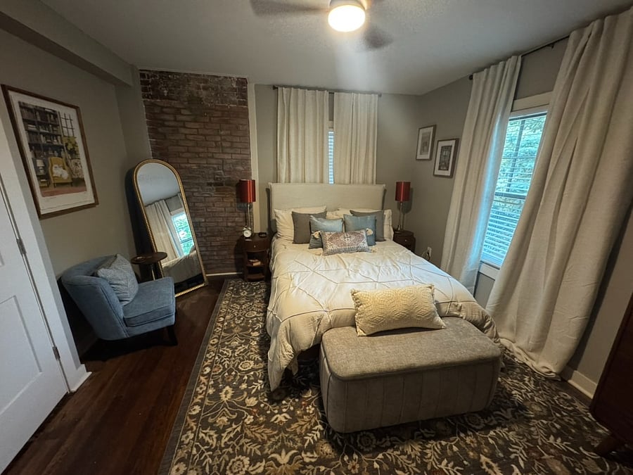 Bedroom and sitting area