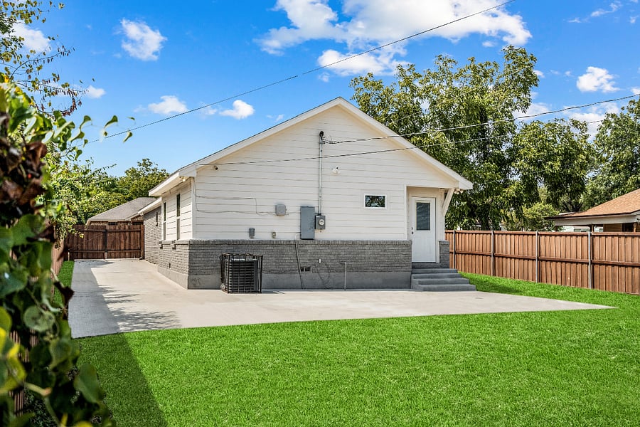 Backyard with fence for privacy