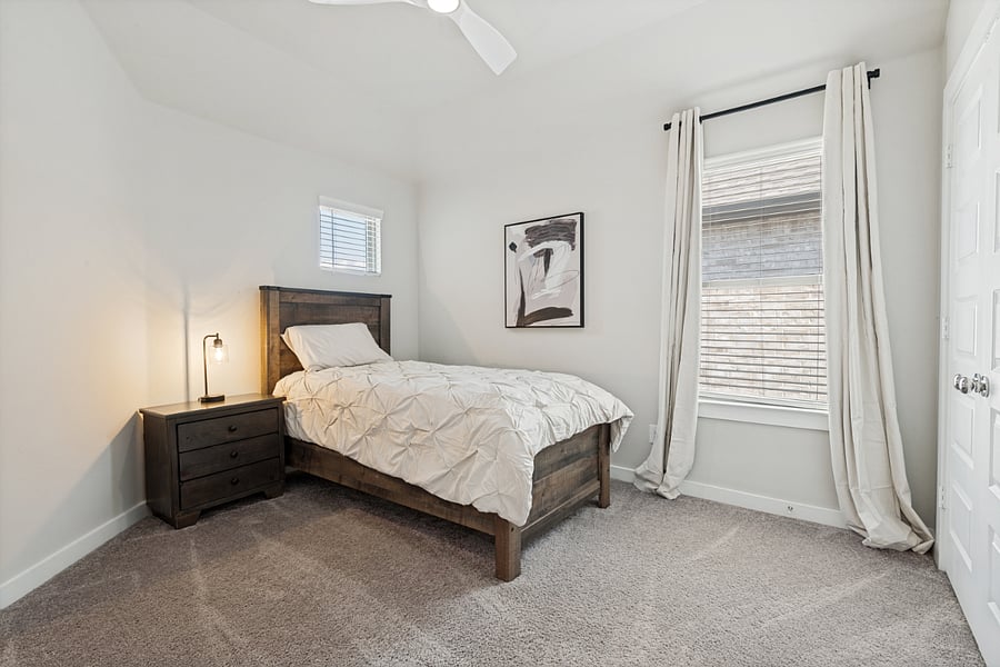 Bedroom 4 - Twin Bed