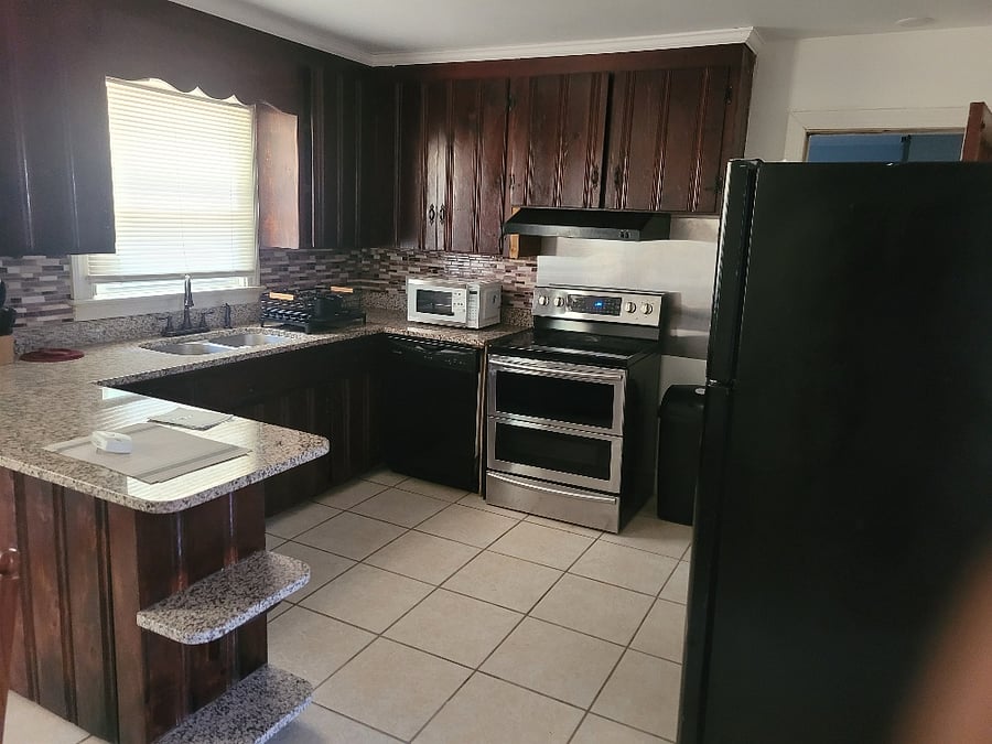 Furnished Finder property 1032454_1 photo 2