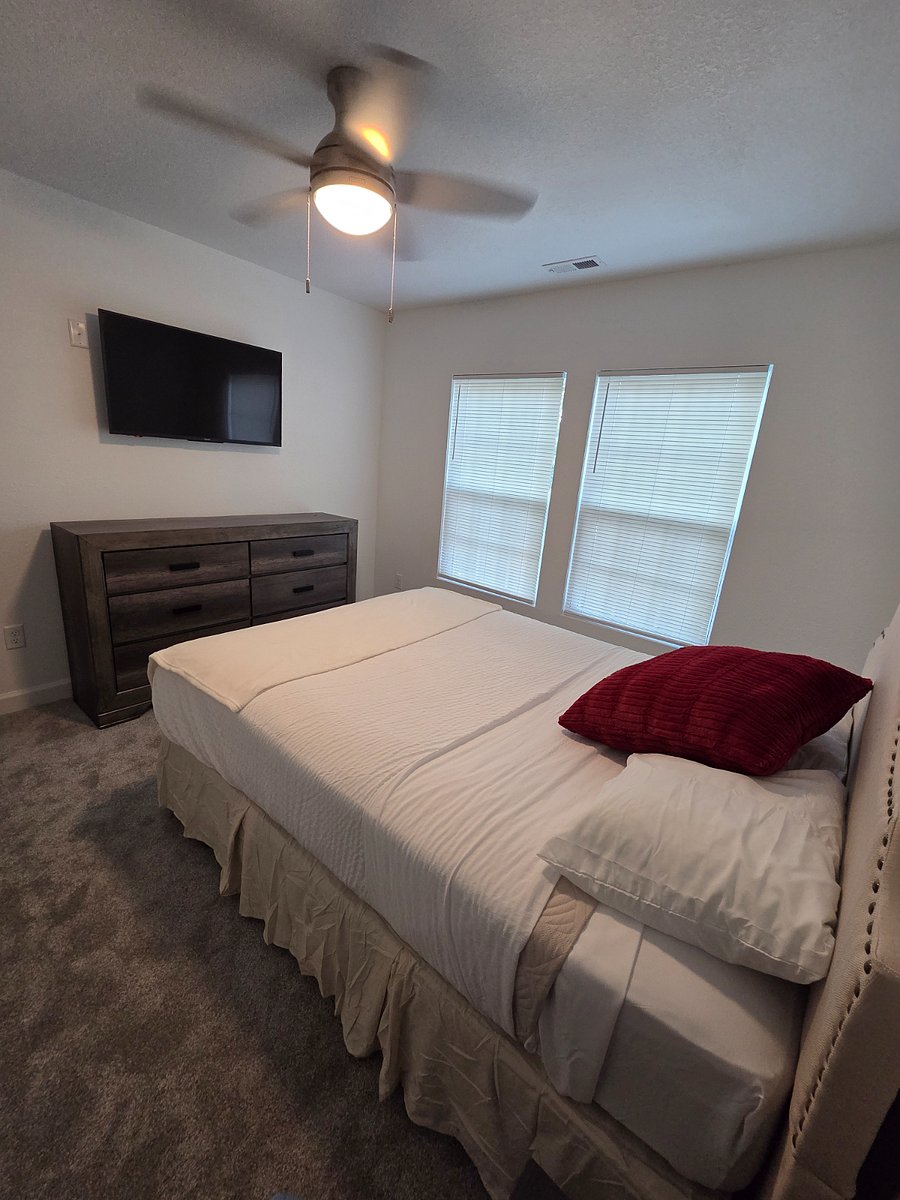Furnished Finder property 1032519_4 photo 5