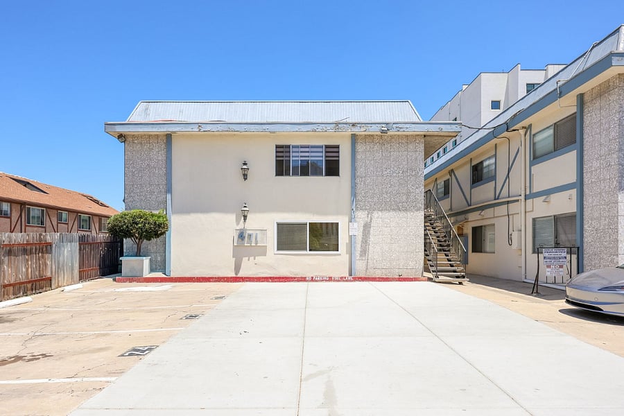 Furnished Finder property 1032526_1 photo 17
